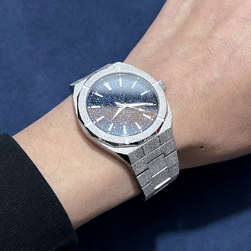 Jam Tangan Emas Stardust Brush - Luxury Lifestyle Gifts ulasan dan harga